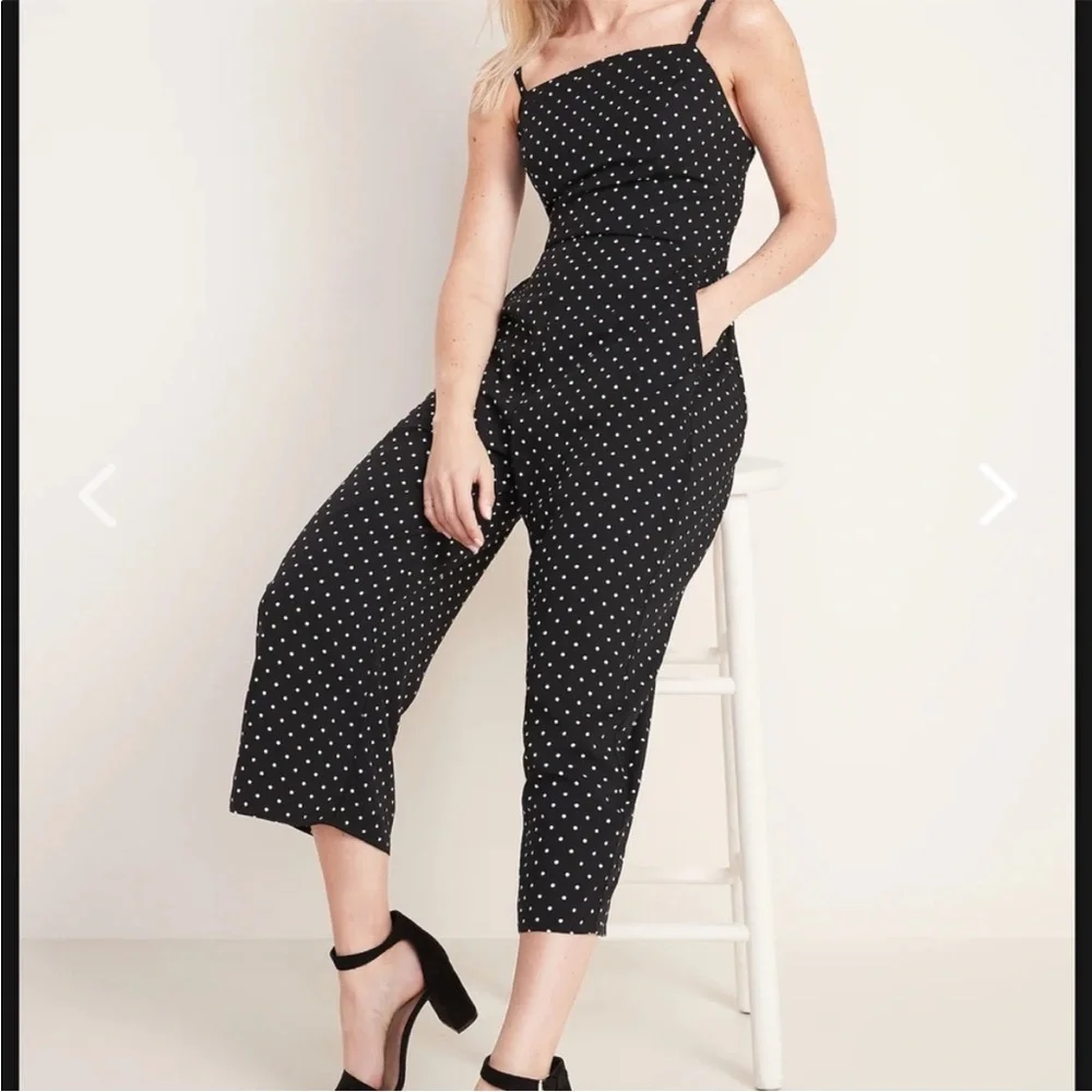 Polka dot square neck Jumpsuit - Picture 1 of 8